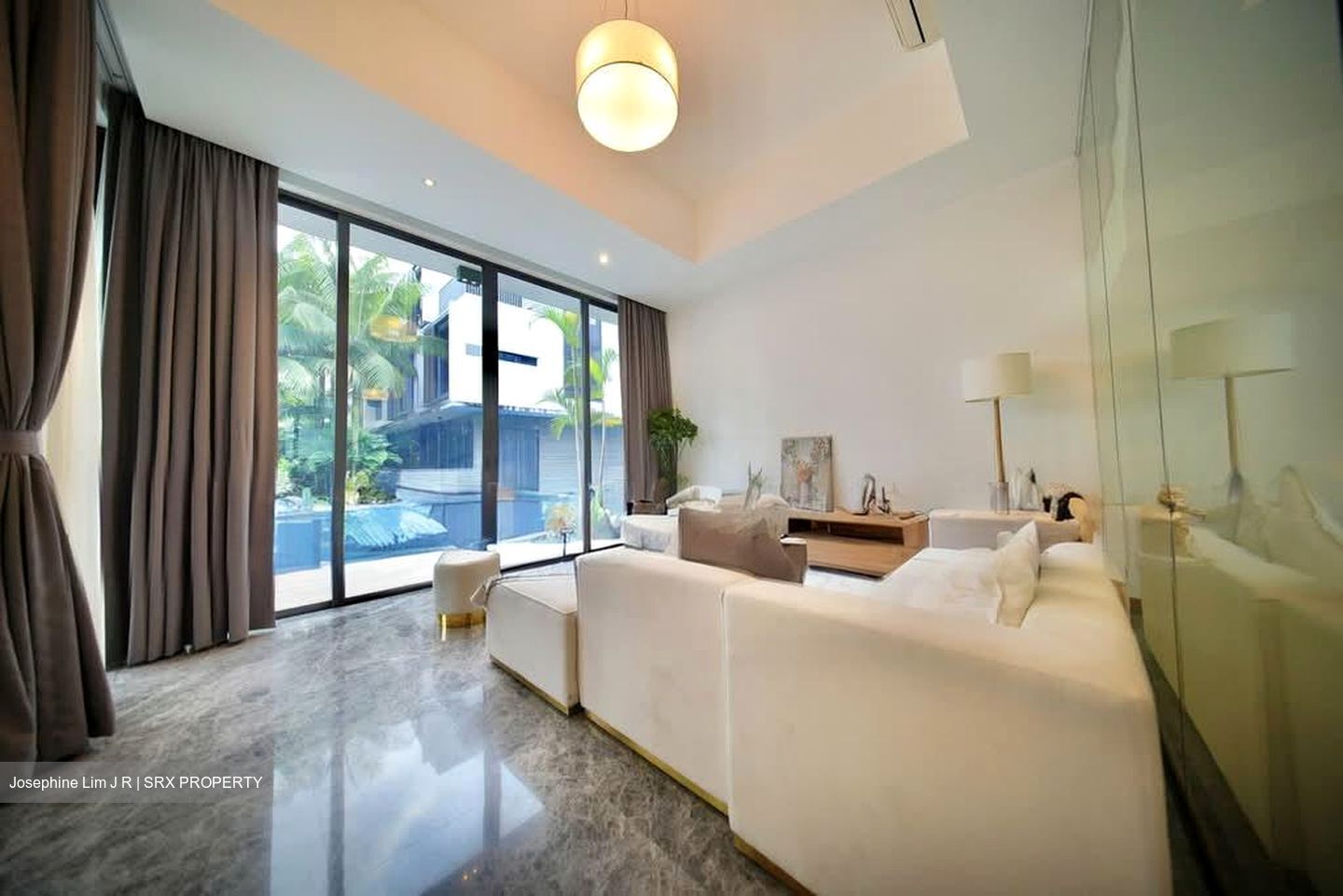 Alana (D28), Terrace #536610591